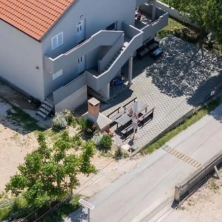 Skyline アパート