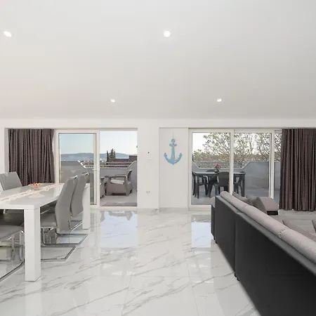 Skyline アパート